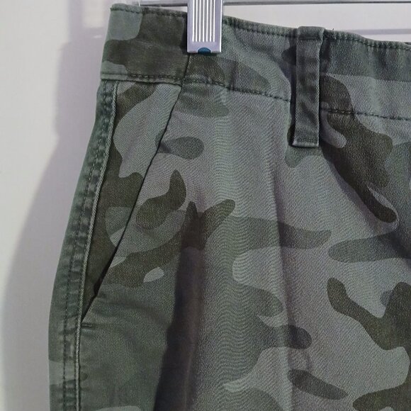 GAP Women's Girlfriend Chinos  Pants  Green Camo - Picture 3 of 11